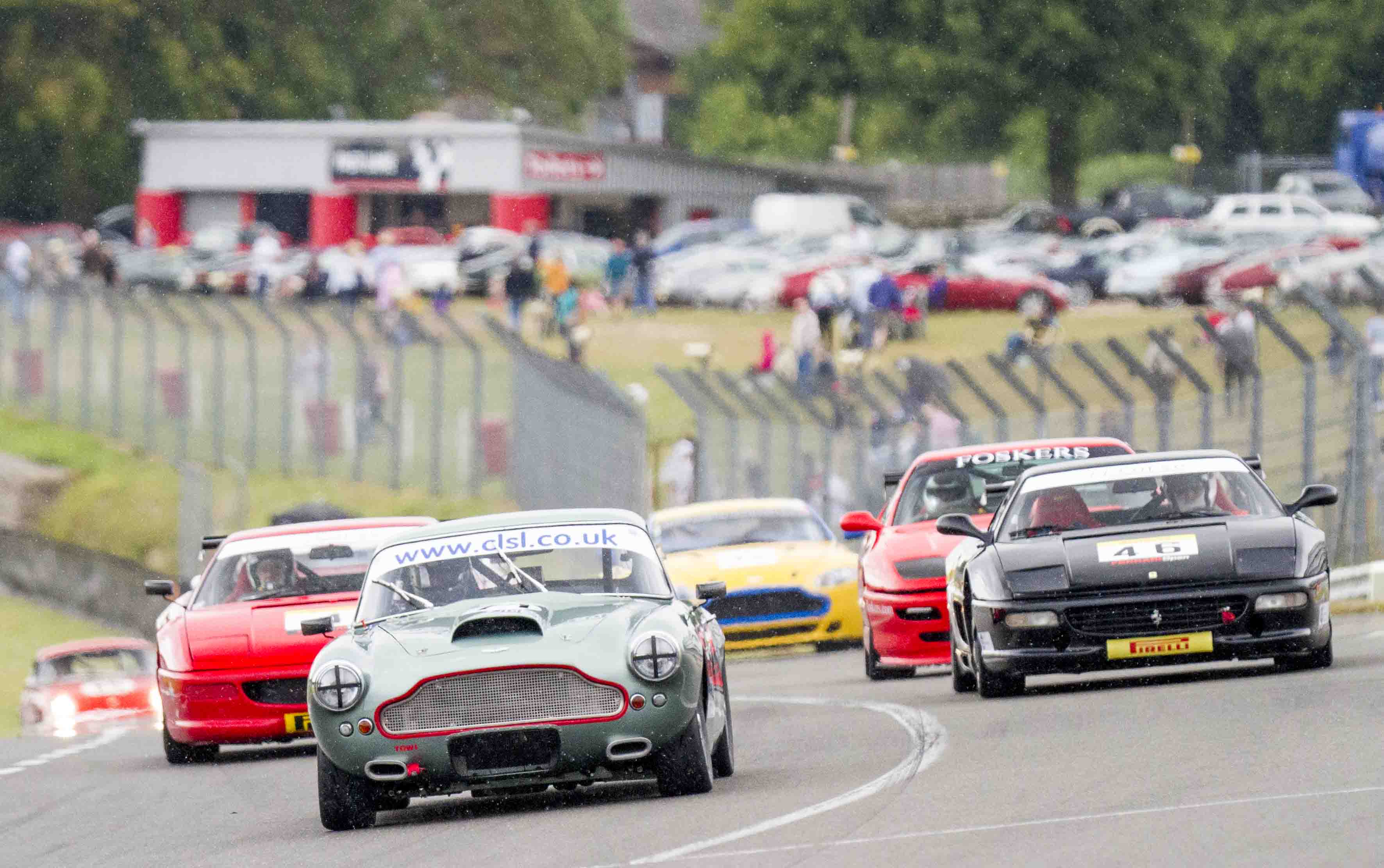 AMOC Festival Enjoys Bursting Grids and High-Class Competition at Brands Hatch