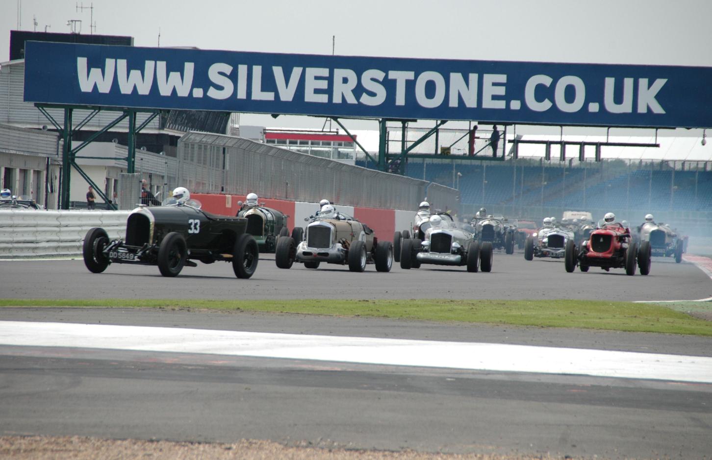 Bentley Drivers Club Race to Silverstone