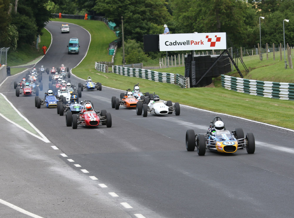 HSCC's Cadwell Park Review Auto Addicts