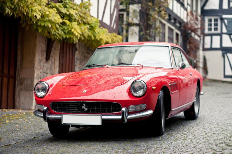 Auction Preview: 70 cars line-up for Coys at Frankfurt