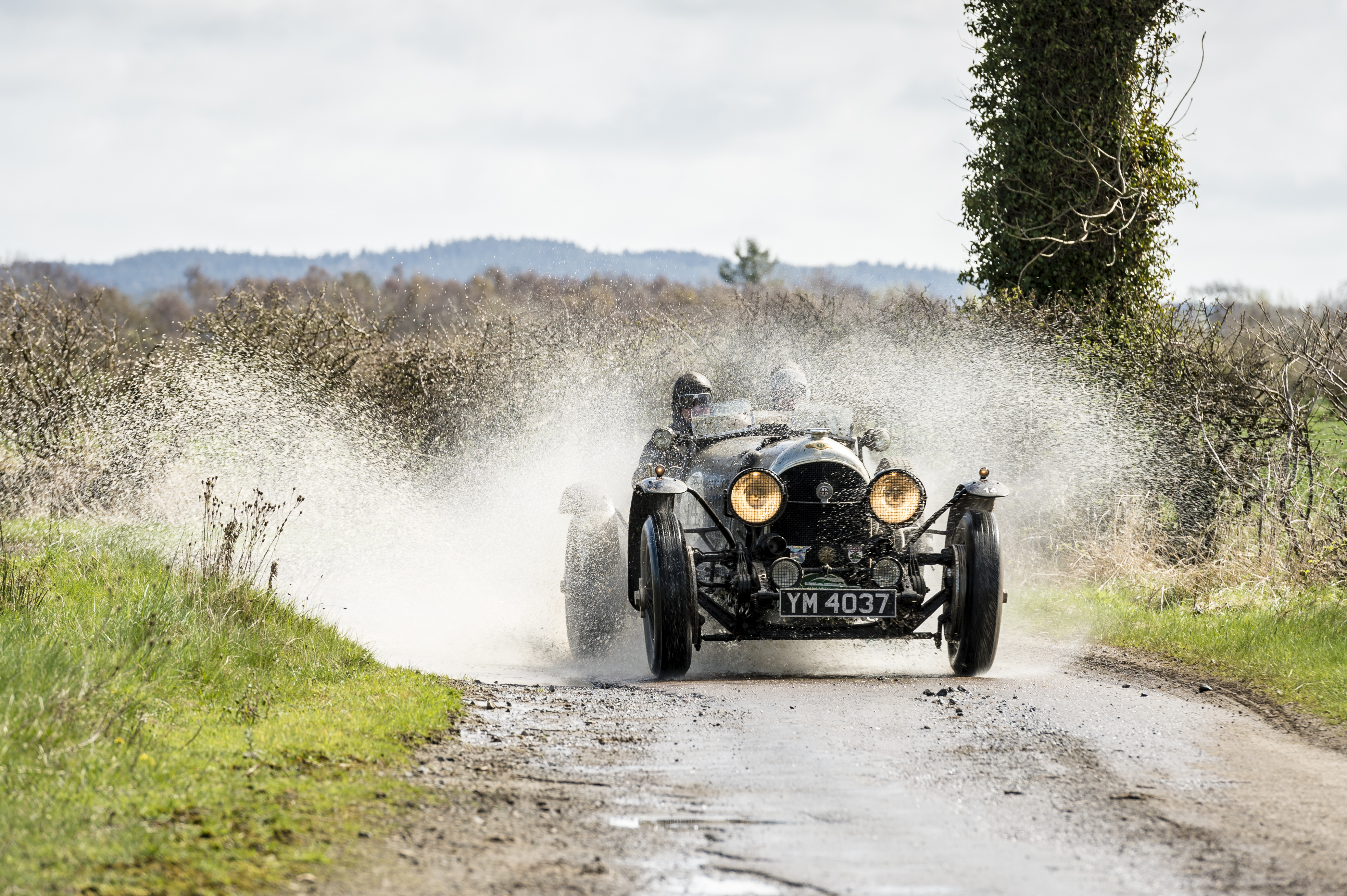 Talbot Alpine ends Bentley’s winning streak in Flying Scotsman