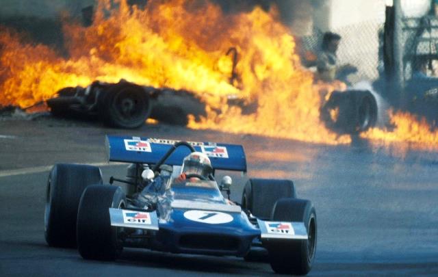 British GP winners join F1 winners on-track at Silverstone Classic