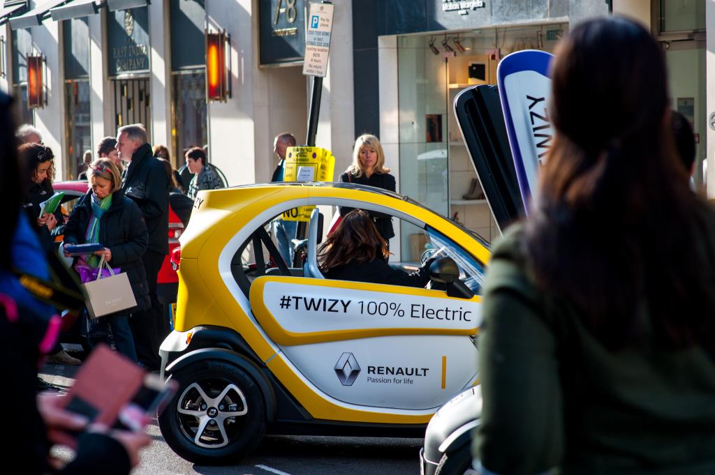 Test drives available in low emission electric vehicles