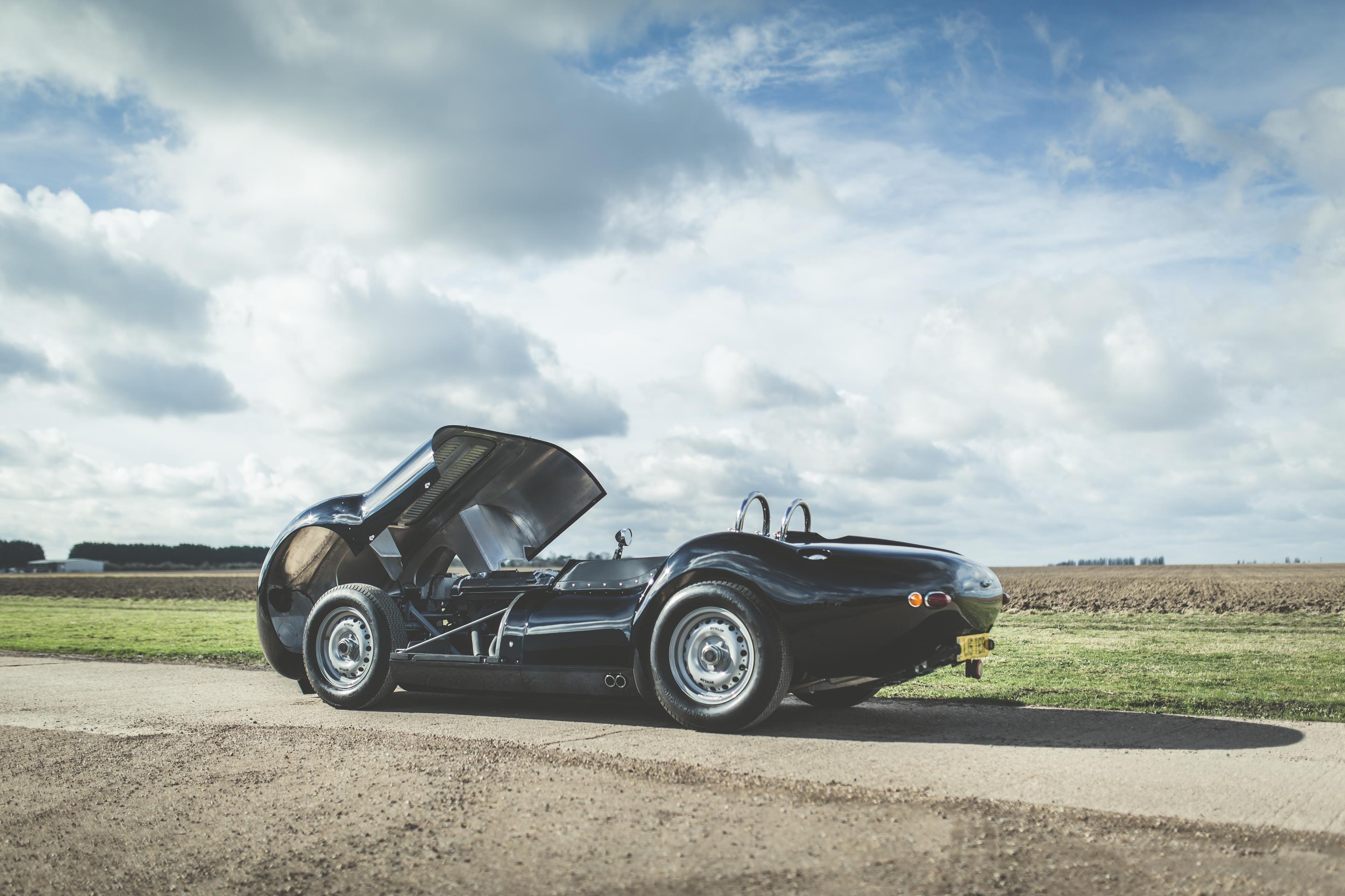 Laurence Whittaker talks about the Lister Knobbly