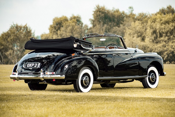 1954 Mercedes-Benz 300 Adenauer Cabriolet