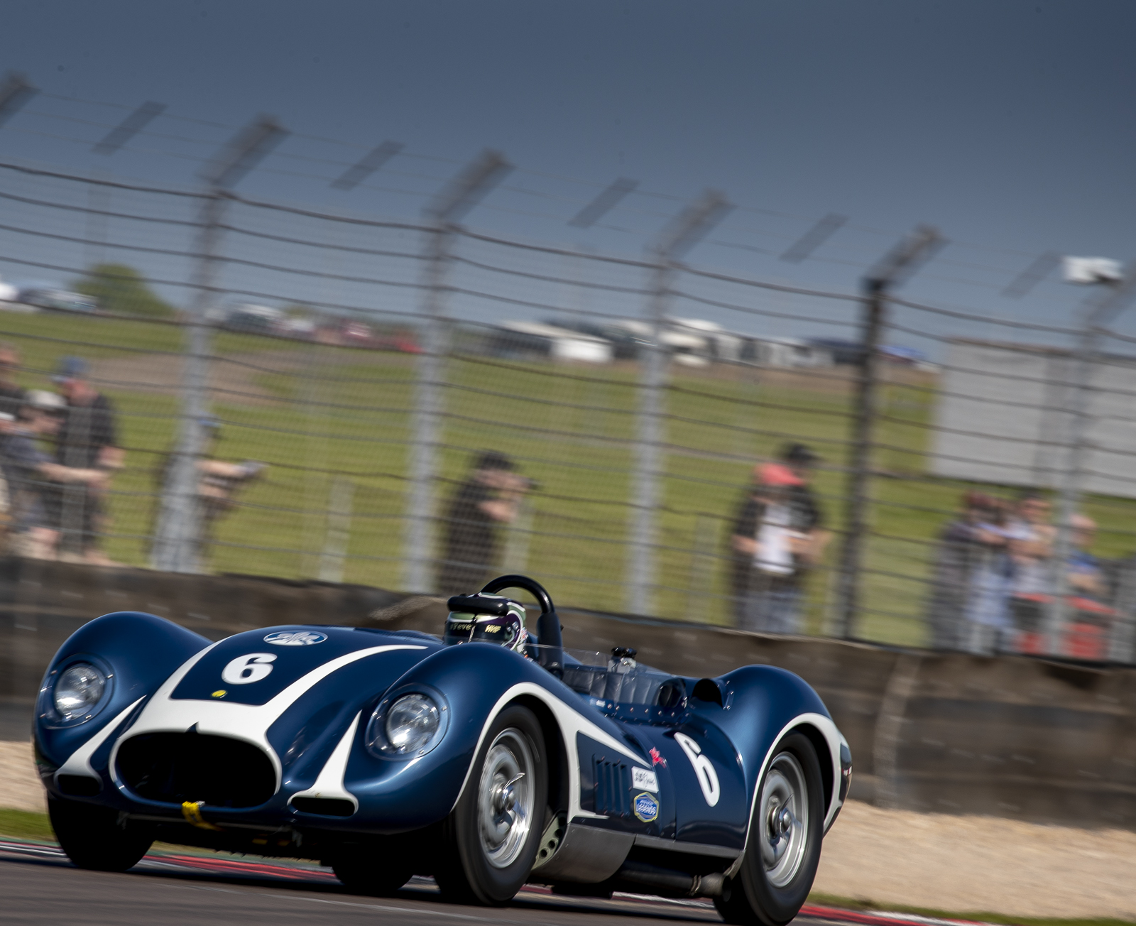 Motor Racing Legends shine at Donington Historic Festival Auto Addicts