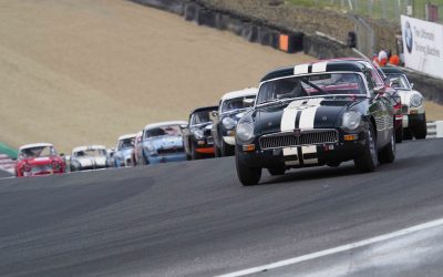 AMOC Racing enjoy fine racing at Brands Hatch
