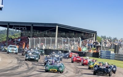 Motor Racing Legends thrill at Thruxton 50th Anniversary celebration