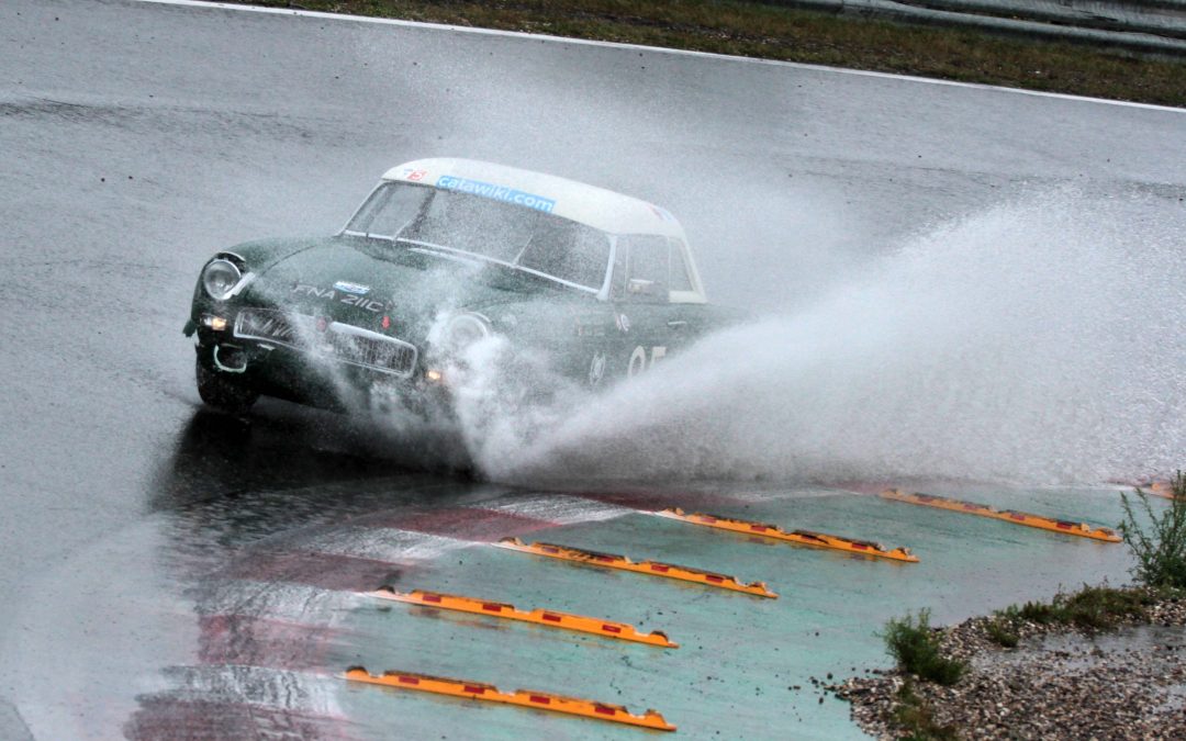 Challenging conditions at Zandvoort Historic Grand Prix